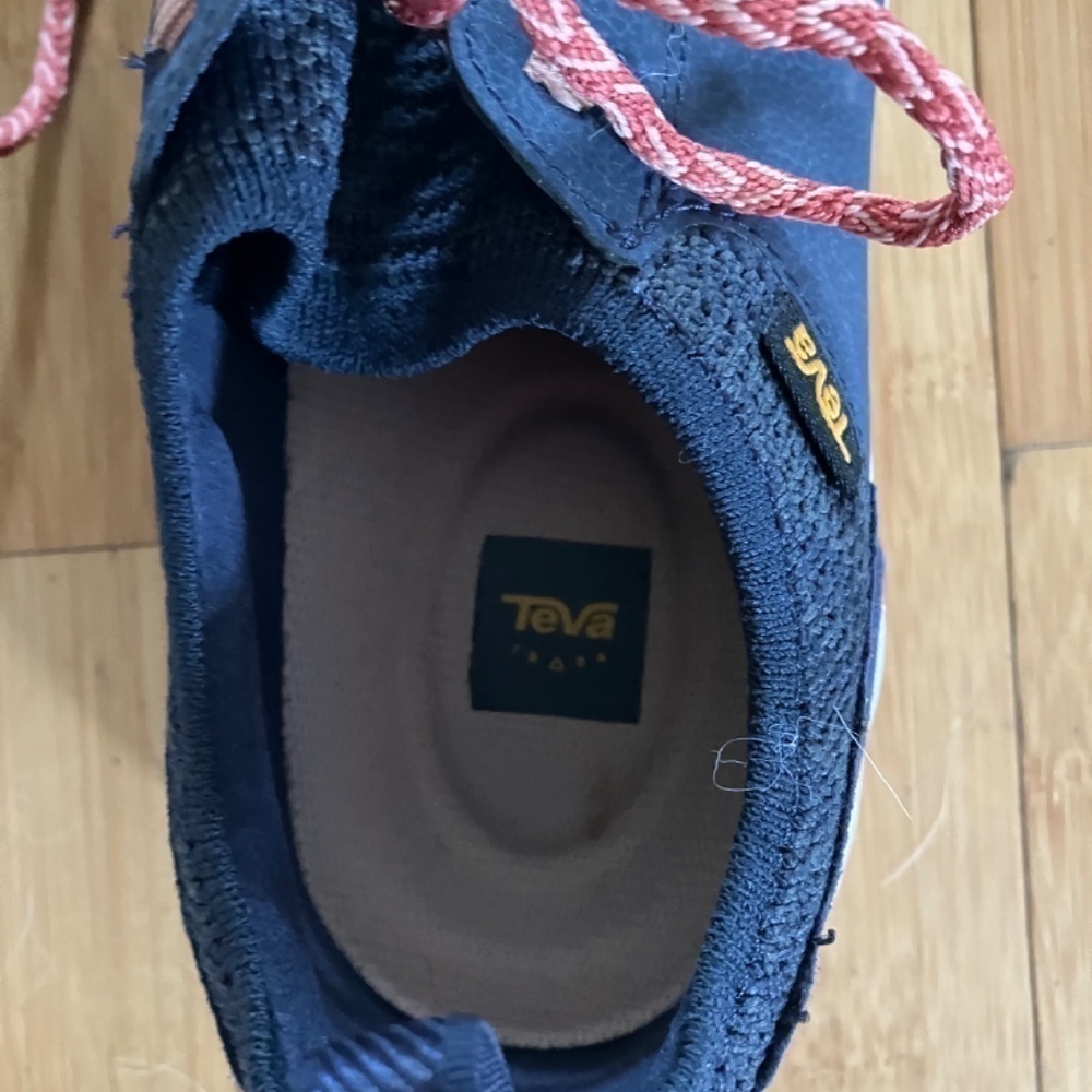 TEVA ARROWOOD 2 KNIT - WOMENS Size 10 - Picture 2 of 8